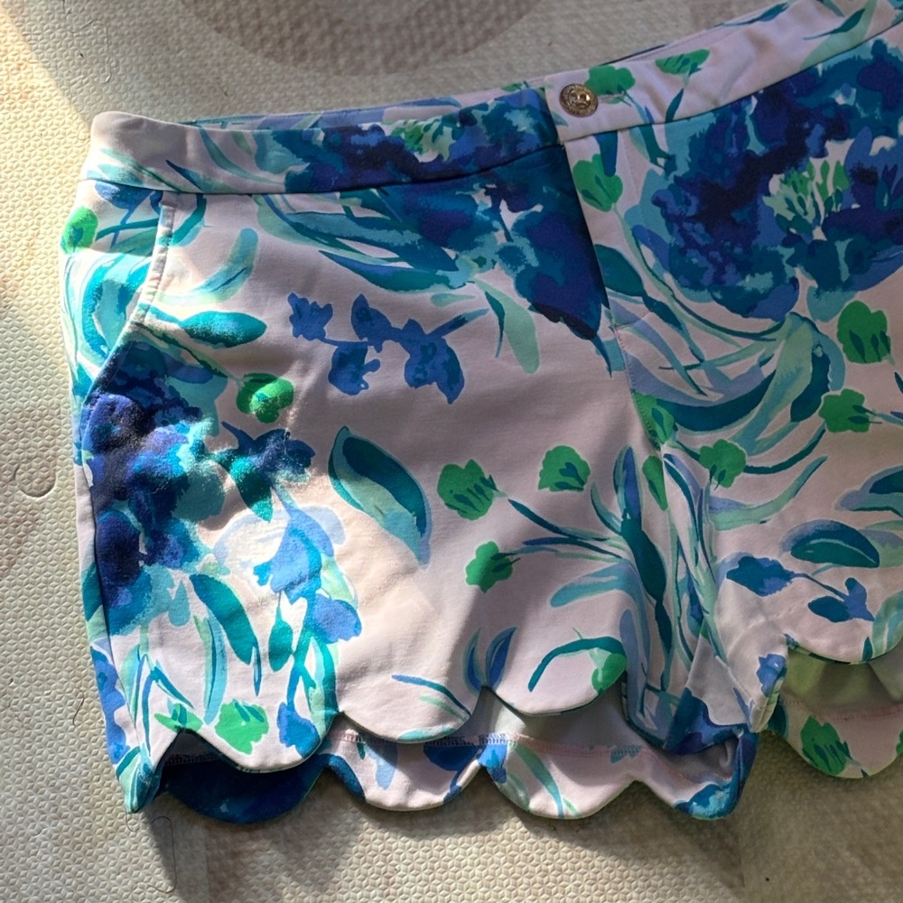 Floral Scalloped Hem Shorts - Lilly Pulitzer